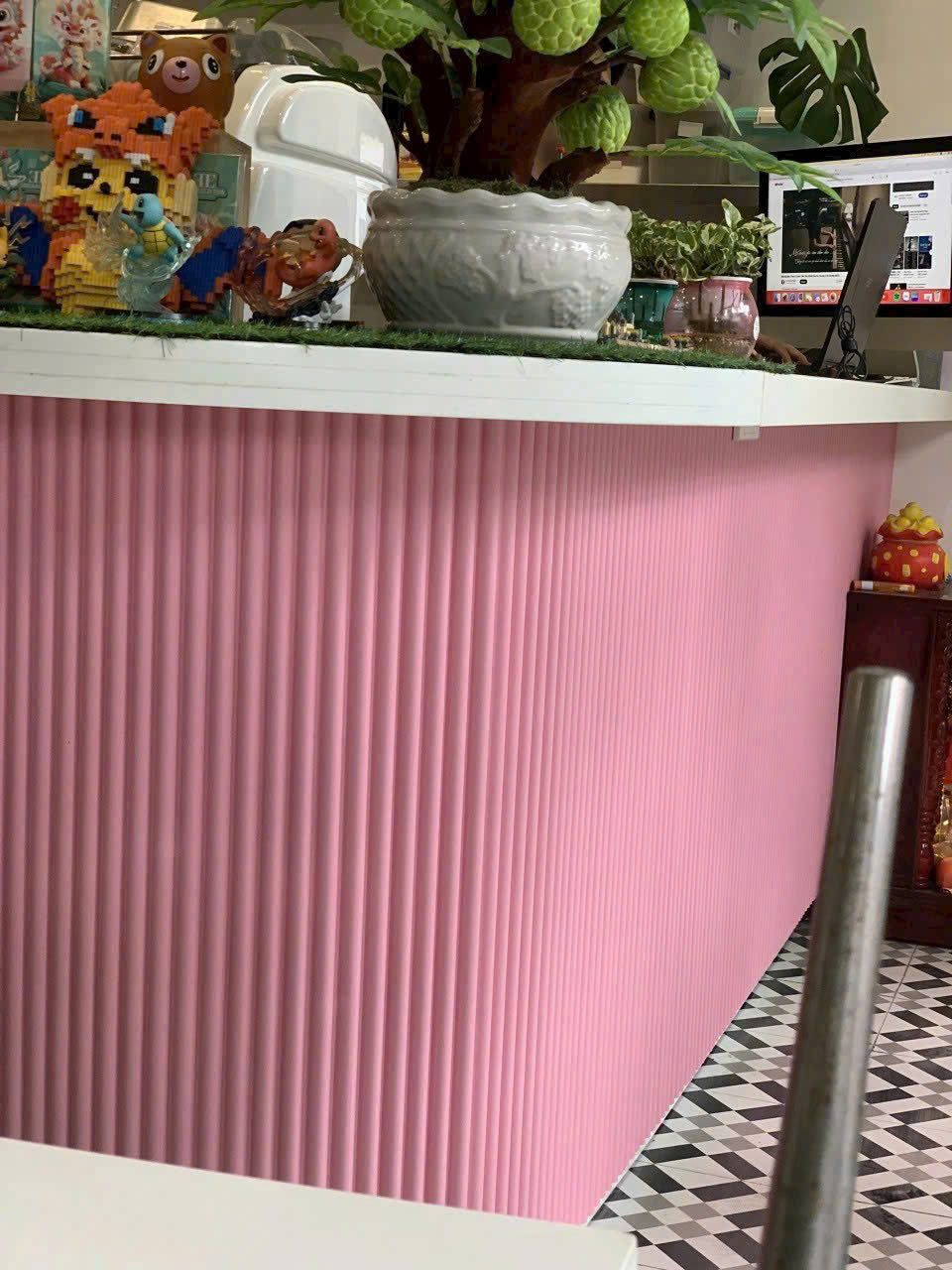 hinh anh lam ban nguyet pink